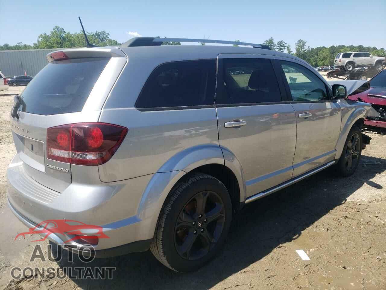 DODGE JOURNEY 2017 - 3C4PDCGB7LT206547