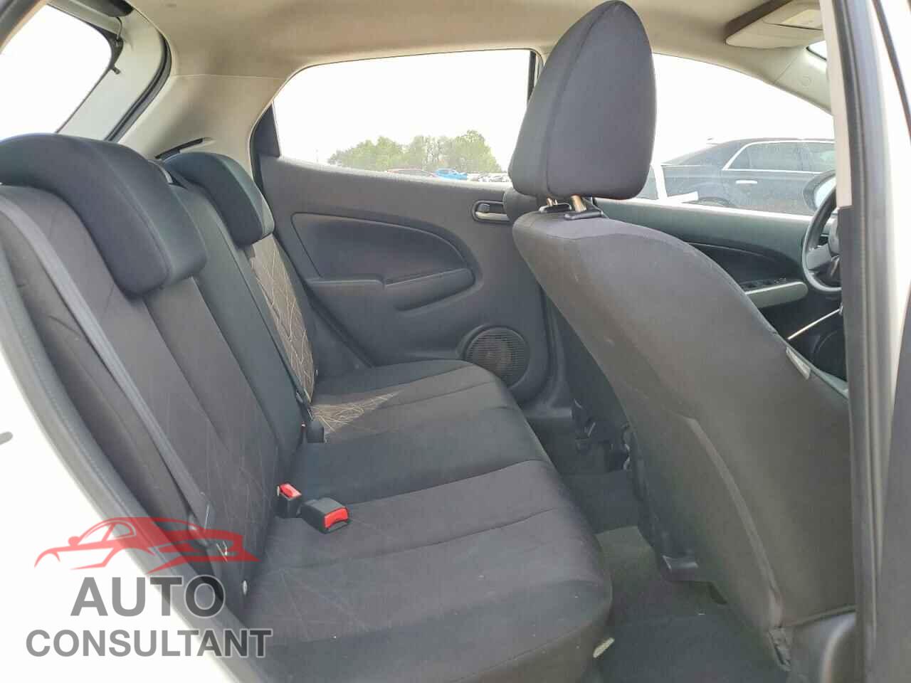 MAZDA 2 2014 - JM1DE1KY9E0183482