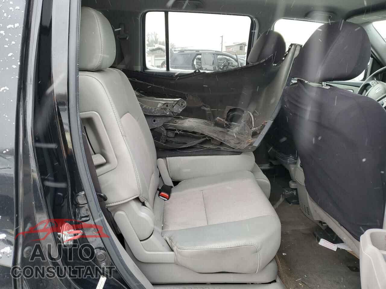 HONDA PILOT 2013 - 5FNYF4H40DB055846