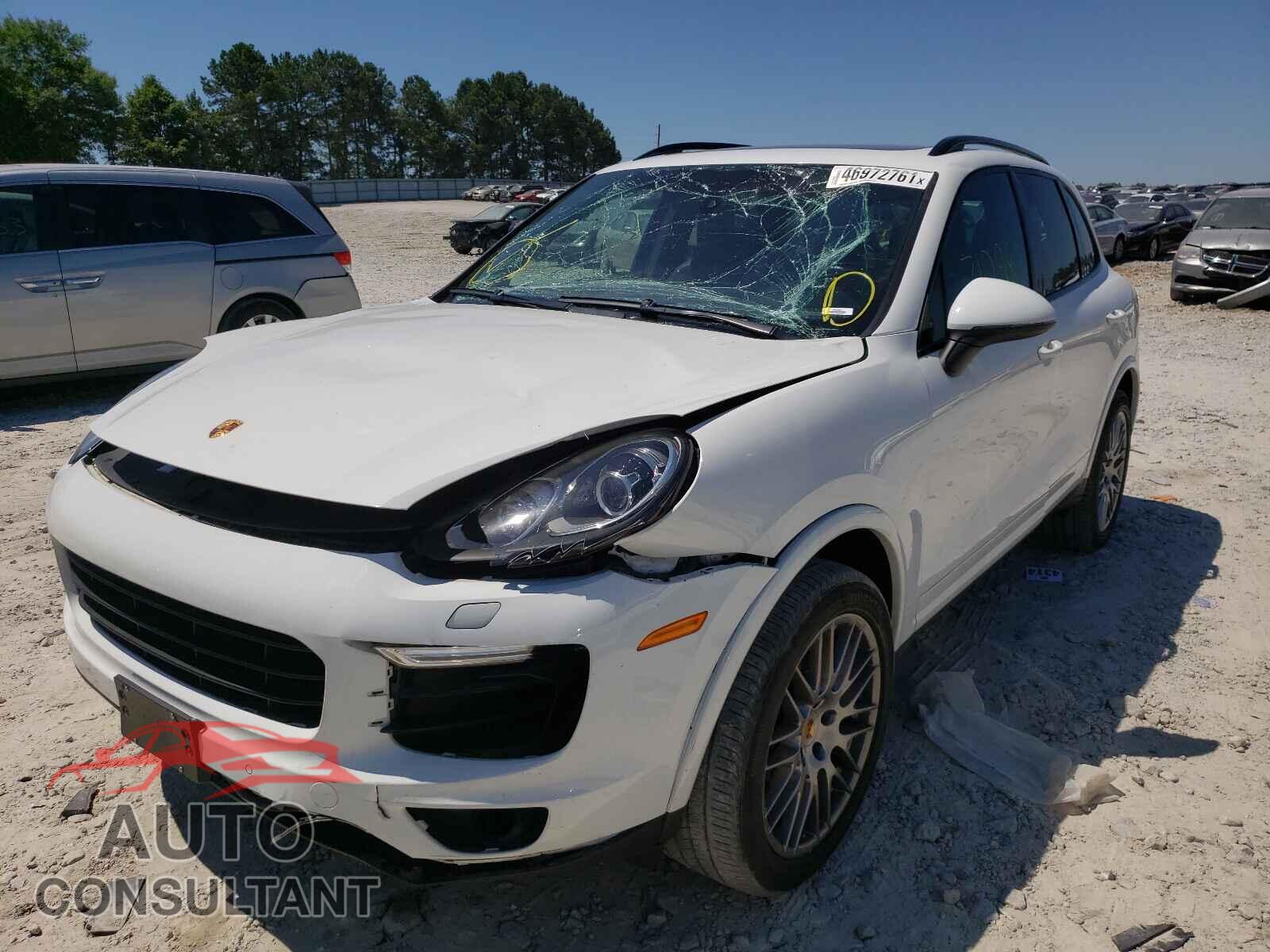 PORSCHE CAYENNE 2017 - WP1AA2A26HKA85857