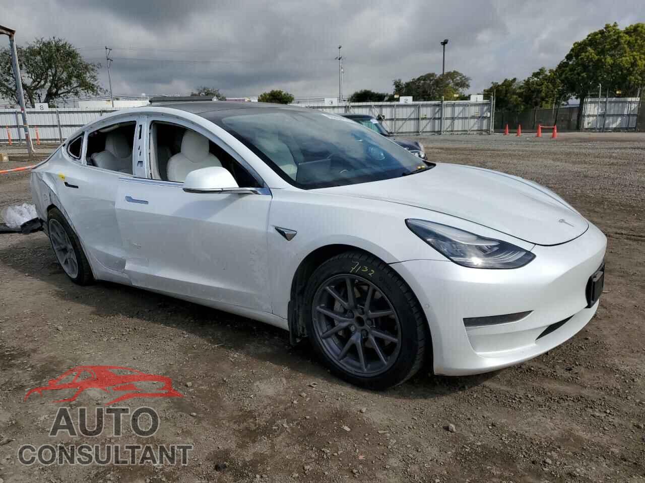 TESLA MODEL 3 2020 - 5YJ3E1EA7LF599152