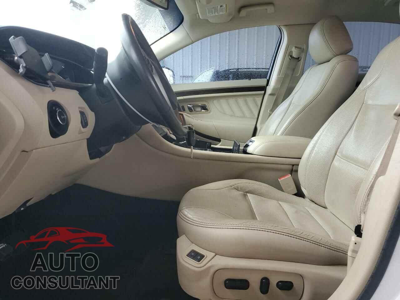 FORD TAURUS 2013 - 1FAHP2F8XDG140129
