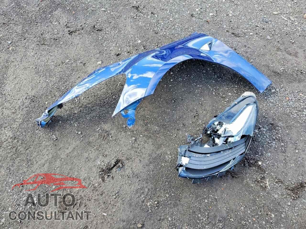 TESLA MODEL 3 2018 - 5YJ3E1EB8JF147670
