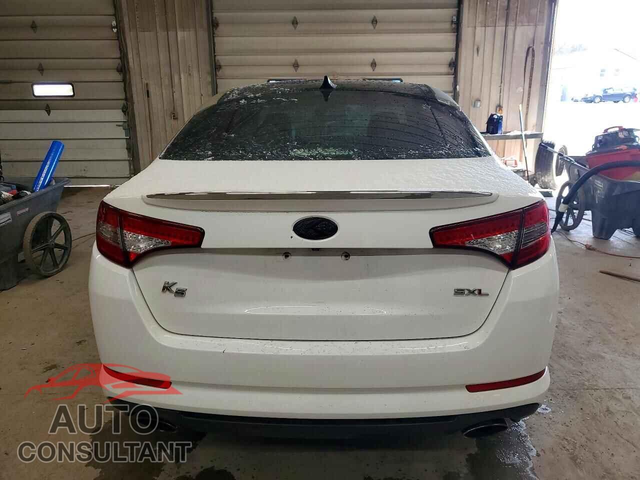 KIA OPTIMA 2013 - 5XXGR4A67DG184520