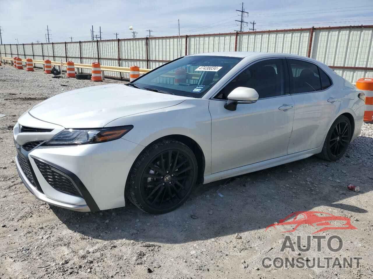 TOYOTA CAMRY 2022 - 4T1K31AKXNU593061