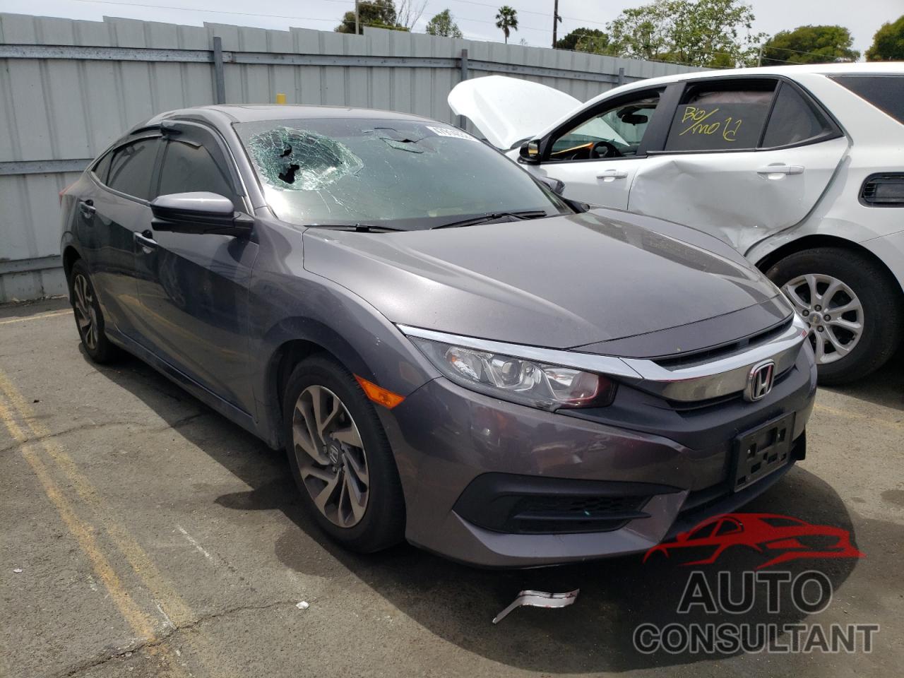 HONDA CIVIC 2018 - 2HGFC2F71JH535211