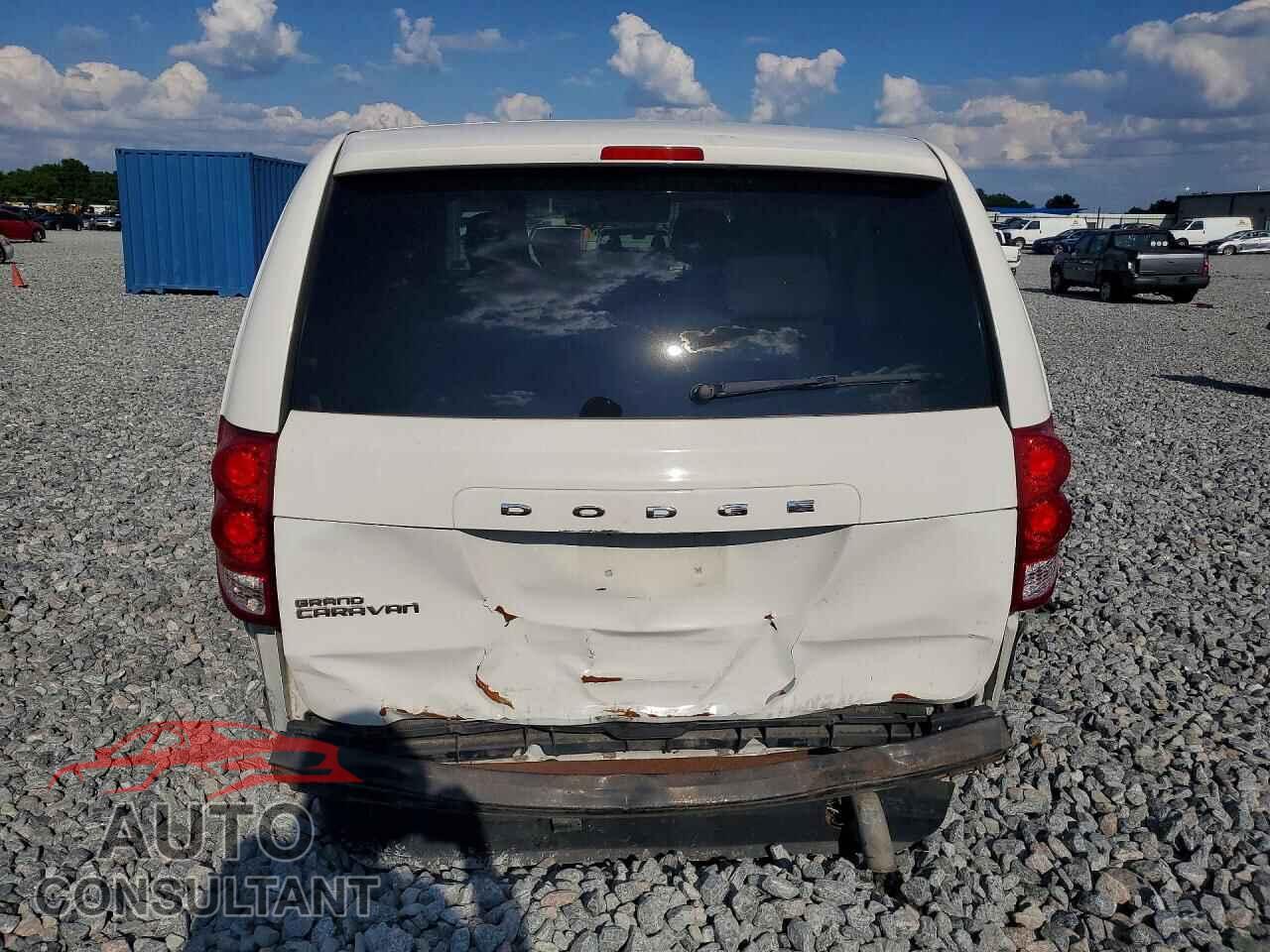DODGE CARAVAN 2013 - 2C4RDGBG0DR650179