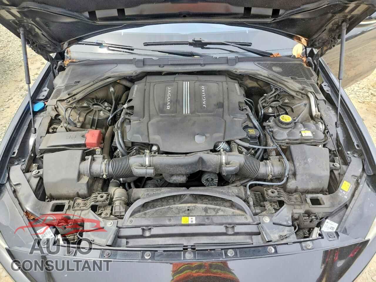 JAGUAR XE 2017 - SAJAE4BV7HA962955