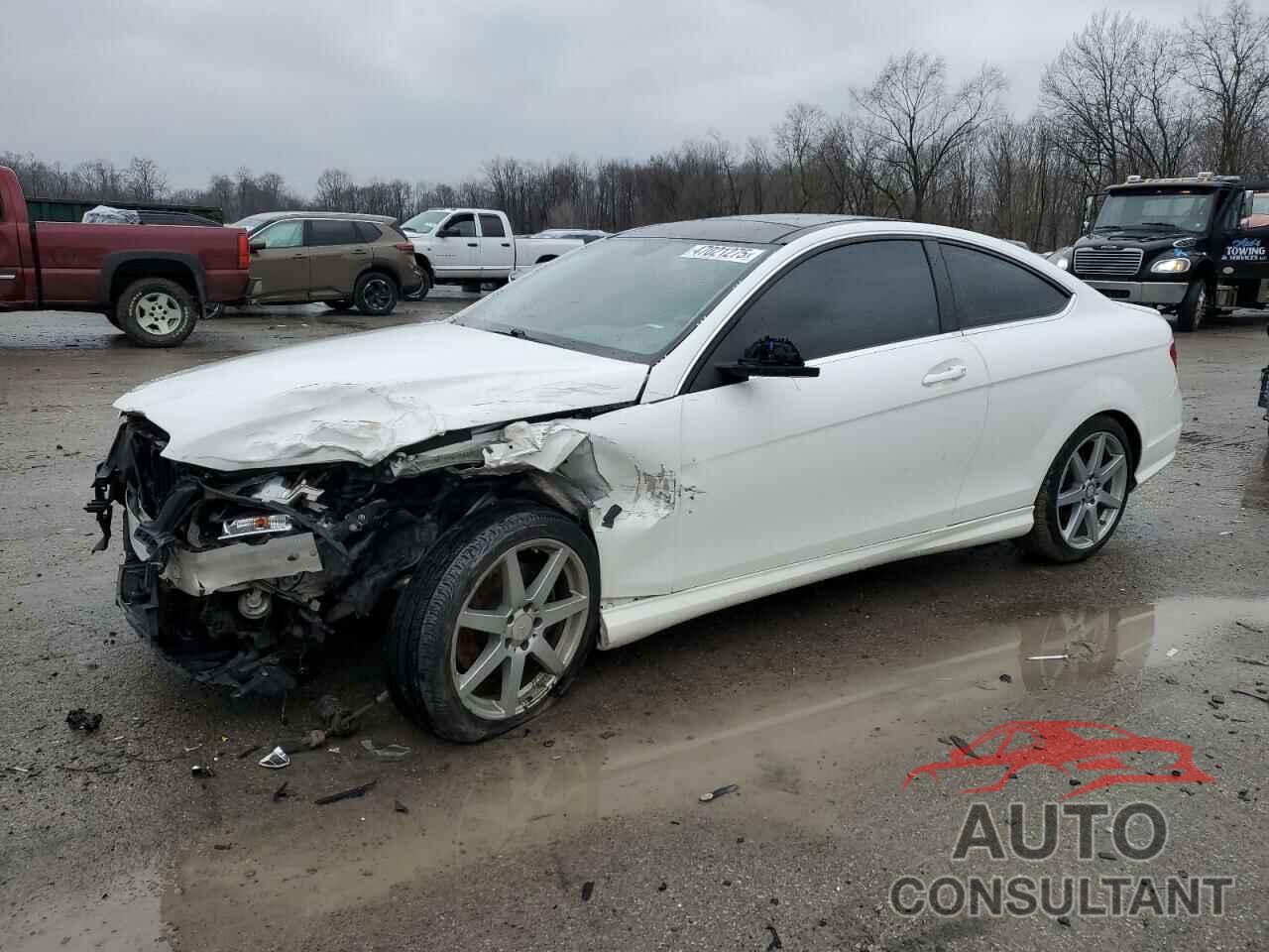 MERCEDES-BENZ C-CLASS 2015 - WDDGJ8JB0FG348008