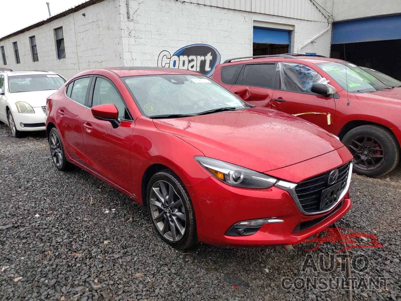 MAZDA 3 2018 - 3MZBN1W38JM164416