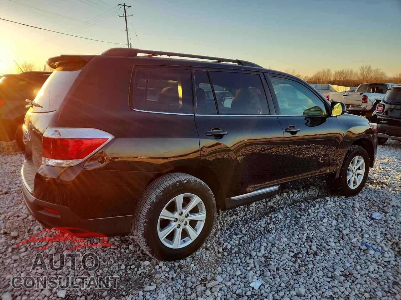 TOYOTA HIGHLANDER 2011 - 5TDBK3EH3BS089727