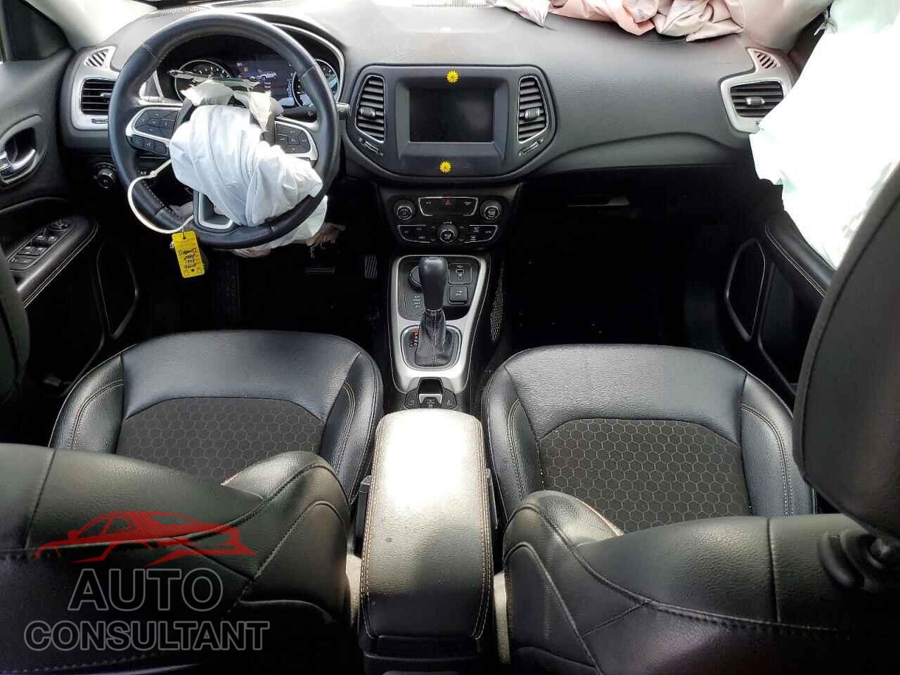 JEEP COMPASS 2021 - 3C4NJDBB7MT540544