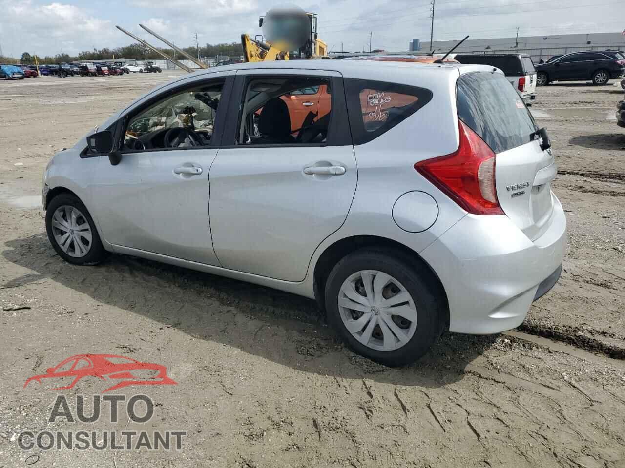 NISSAN VERSA 2019 - 3N1CE2CP3KL356535