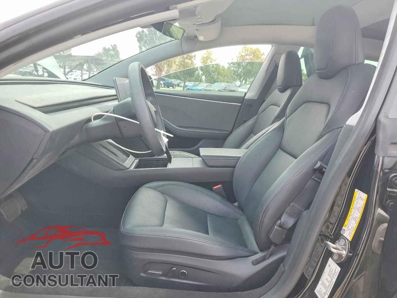 TESLA MODEL 3 2024 - 5YJ3E1EA8RF834196