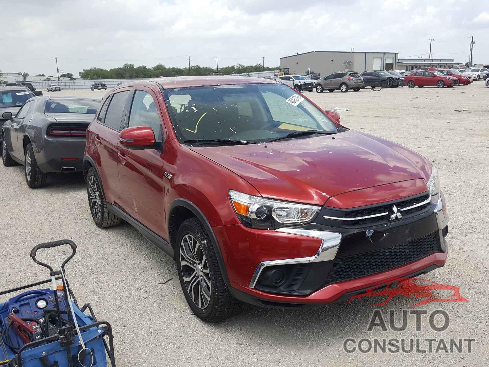 MITSUBISHI OUTLANDER 2018 - JA4AP3AU8JU025462