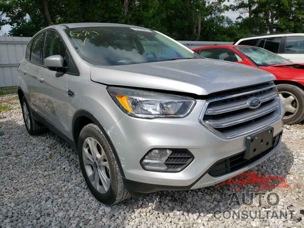 FORD ESCAPE 2017 - 1FMCU0G99HUC96724