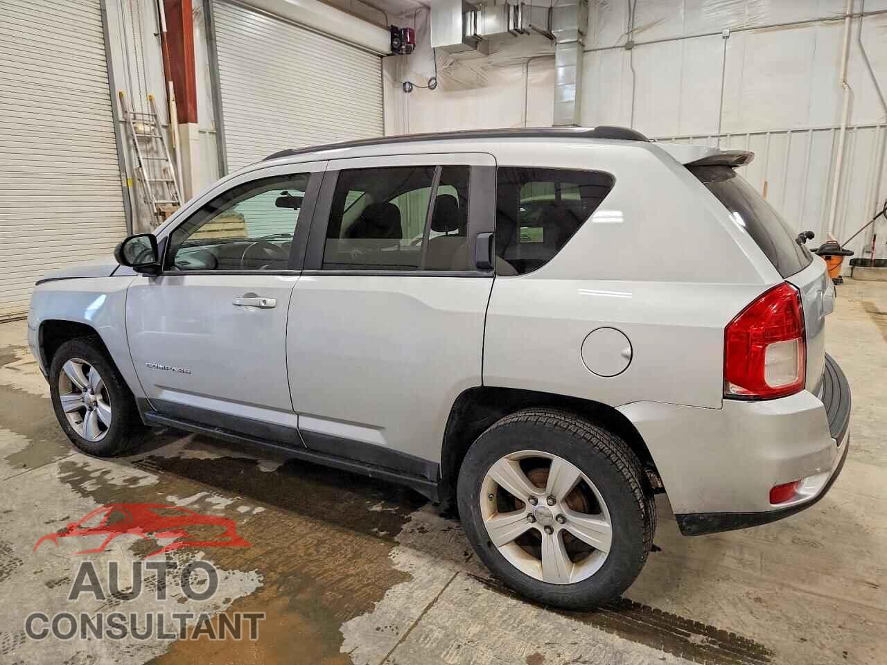 JEEP COMPASS 2011 - 1J4NT1FBXBD246300