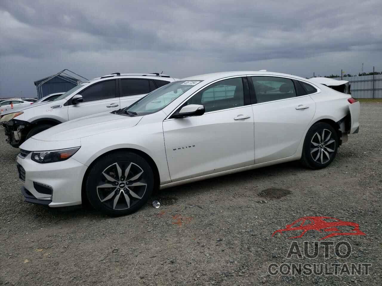 CHEVROLET MALIBU 2018 - 1G1ZD5ST5JF273863