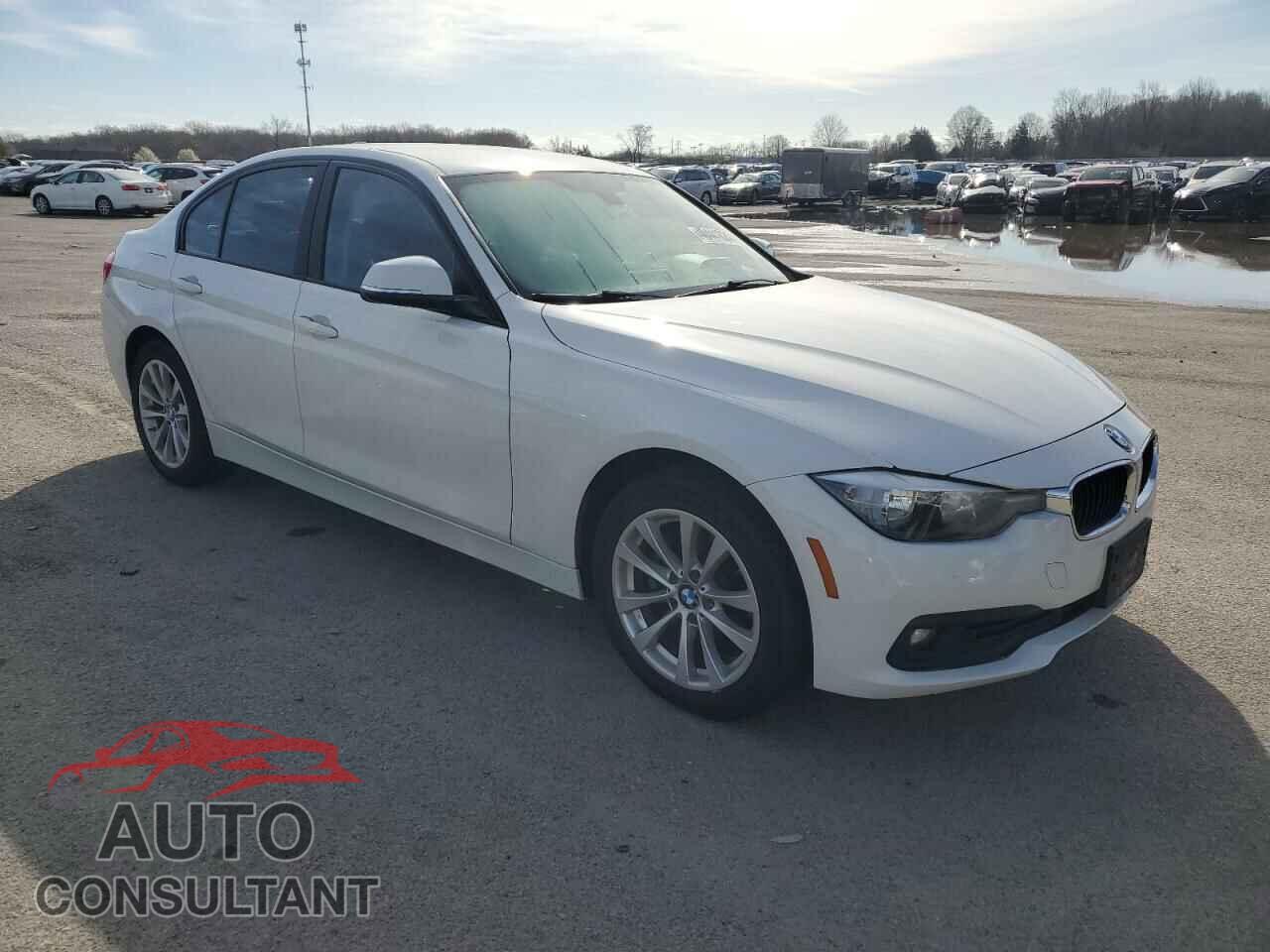BMW 3 SERIES 2016 - WBA8E1G57GNU10008