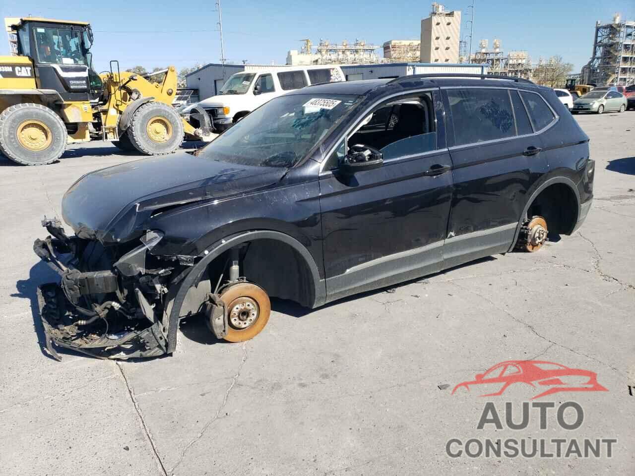 VOLKSWAGEN TIGUAN 2018 - 3VV3B7AX5JM157504