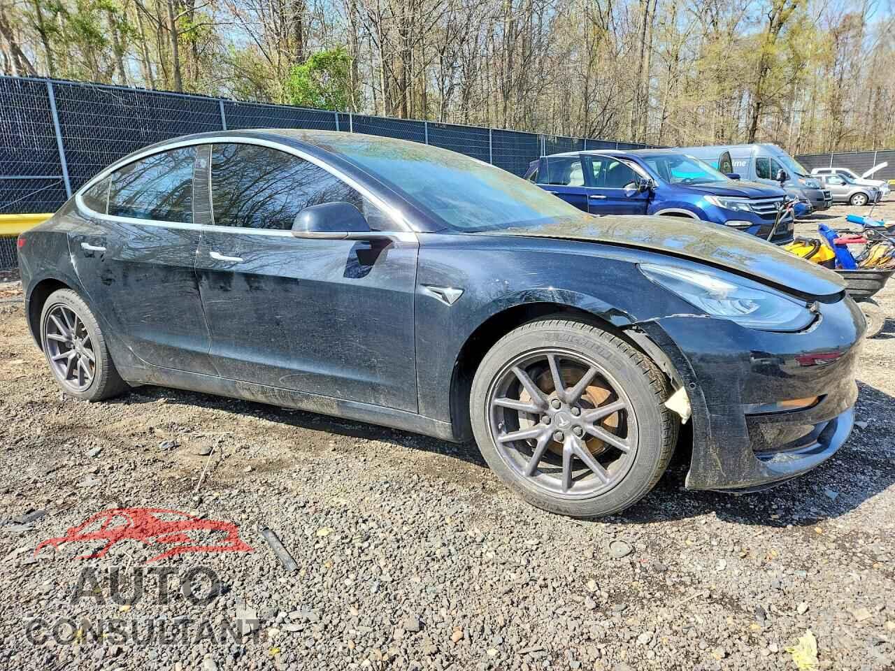 TESLA MODEL 3 2019 - 5YJ3E1EA9KF301702