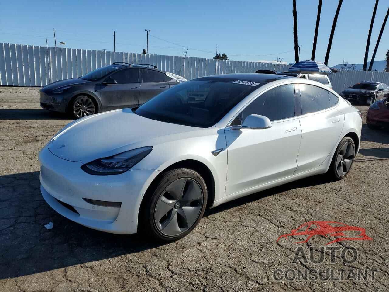 TESLA MODEL 3 2020 - 5YJ3E1EA5LF660417