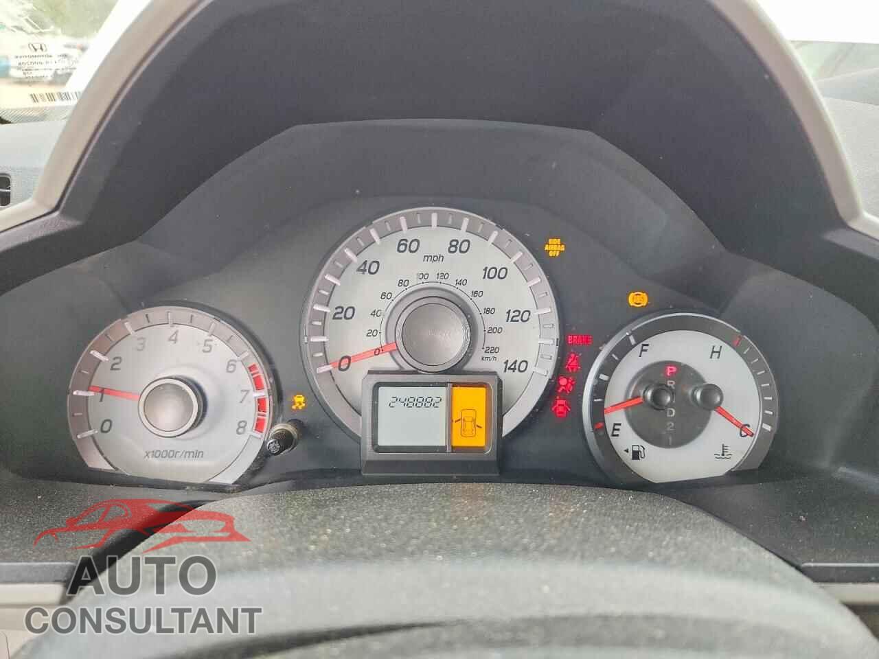 HONDA PILOT 2015 - 5FNYF3H24FB008203