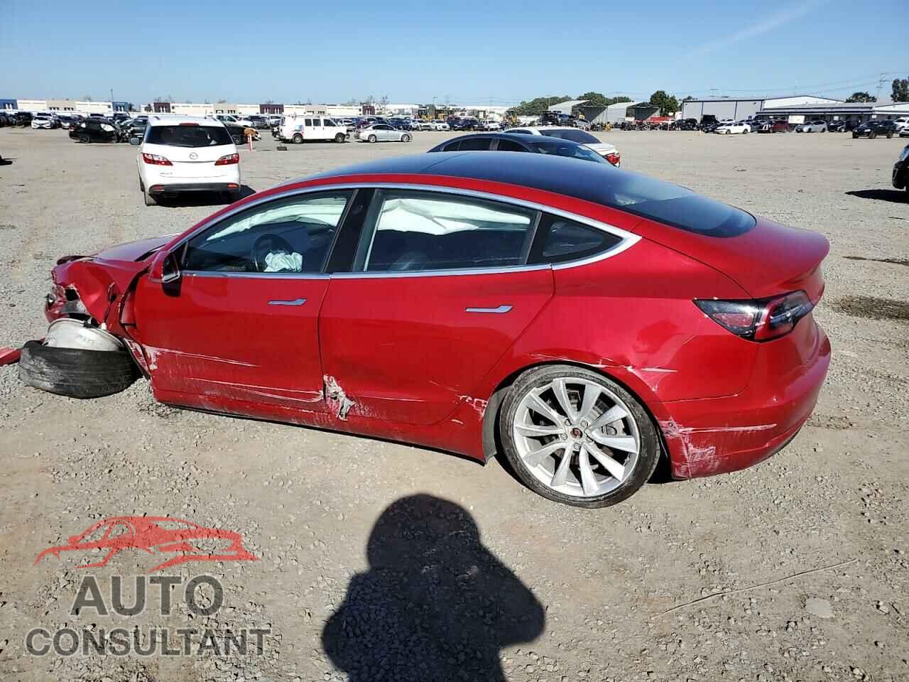 TESLA MODEL 3 2018 - 5YJ3E1EA9JF037704