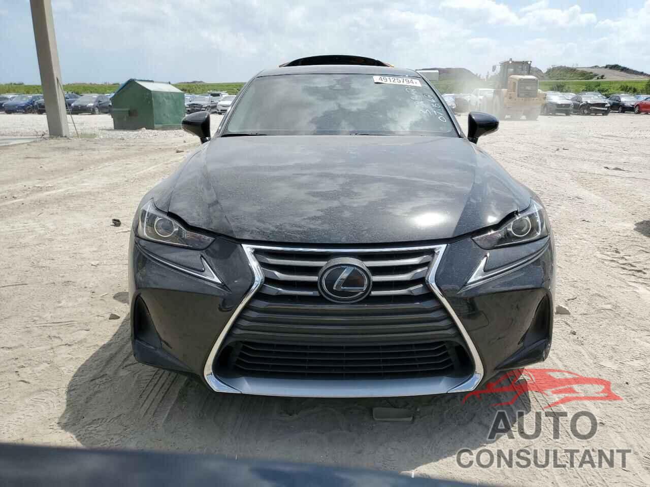 LEXUS IS 2018 - JTHBA1D28J5071862