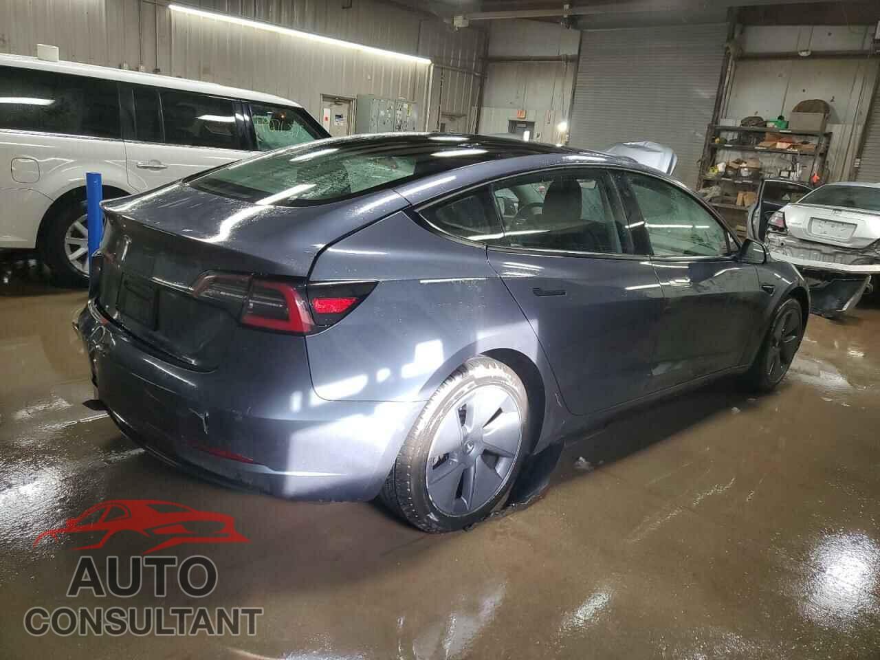 TESLA MODEL 3 2022 - 5YJ3E1EA7NF370053