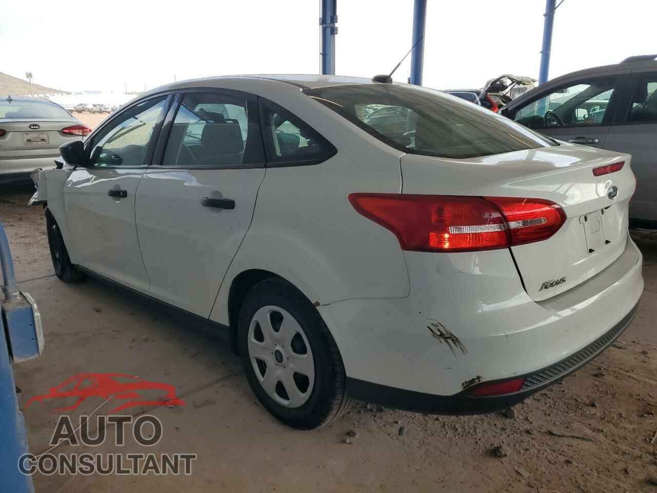 FORD FOCUS 2017 - 1FADP3E29HL240575