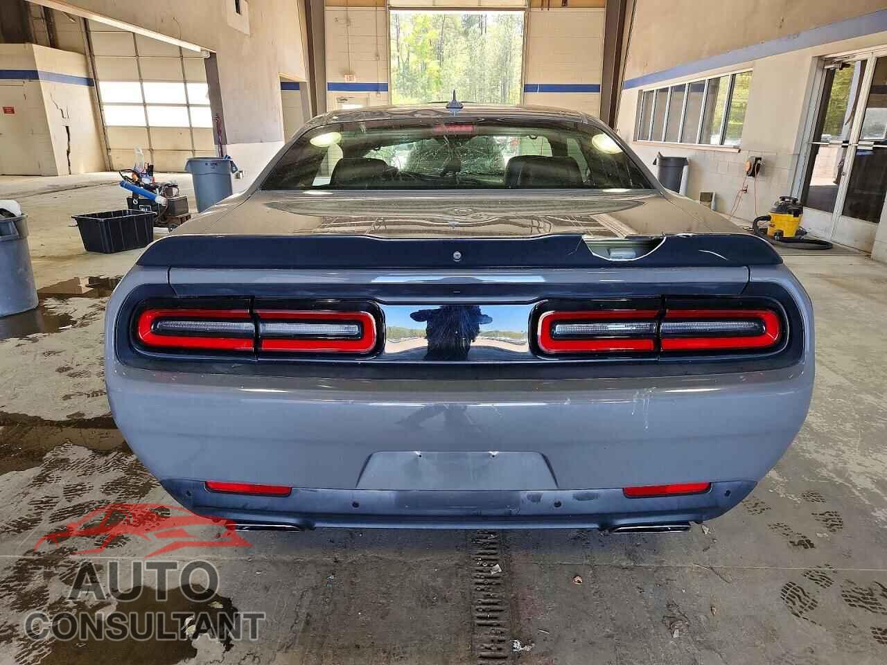 DODGE CHALLENGER 2018 - 2C3CDZBT5JH172541