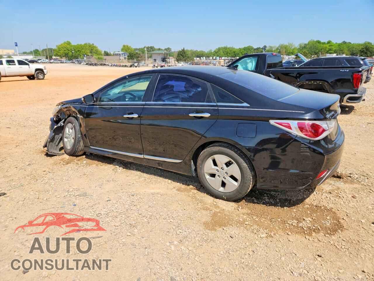 HYUNDAI SONATA 2011 - KMHEC4A48BA011035