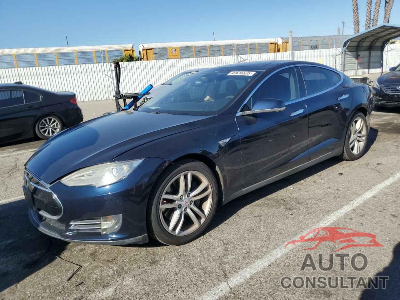 TESLA MODEL S 2013 - 5YJSA1CN9DFP15739