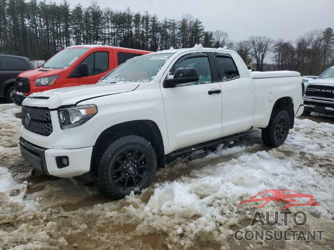 TOYOTA TUNDRA 2019 - 5TFUY5F17KX850385