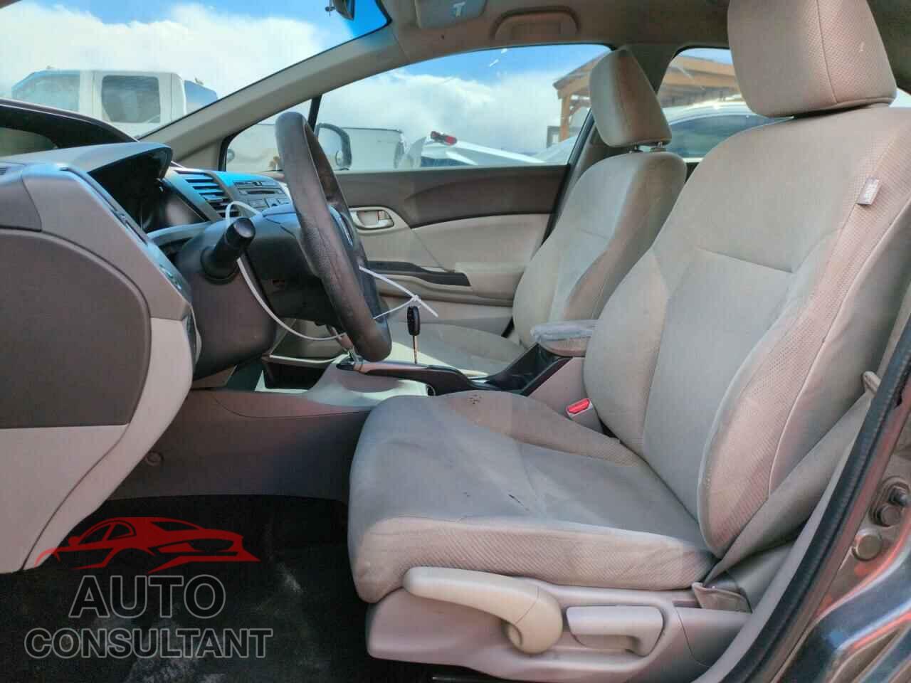 HONDA CIVIC 2012 - 2HGFB2F57CH607811