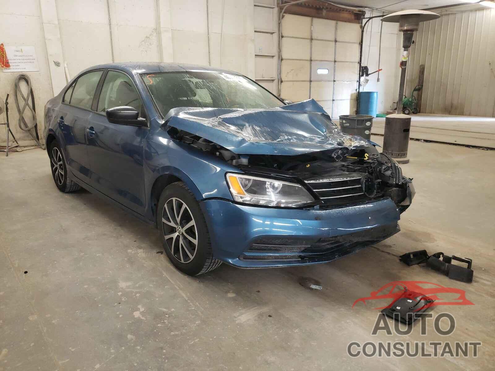 VOLKSWAGEN JETTA 2016 - 3VWD67AJ4GM258848
