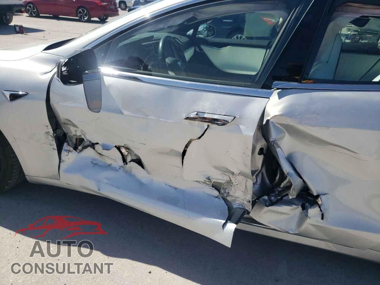 TESLA MODEL S 2016 - 5YJSA1E48GF174255