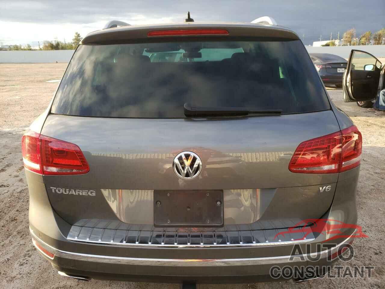 VOLKSWAGEN TOUAREG 2016 - WVGEF9BP4GD010760