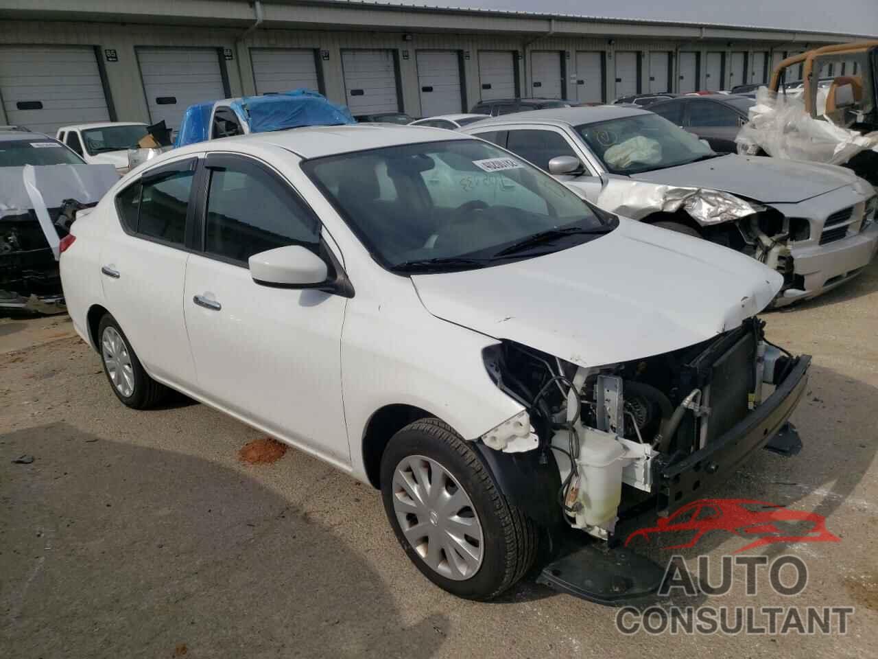 NISSAN VERSA 2017 - 3N1CN7APXHK455545