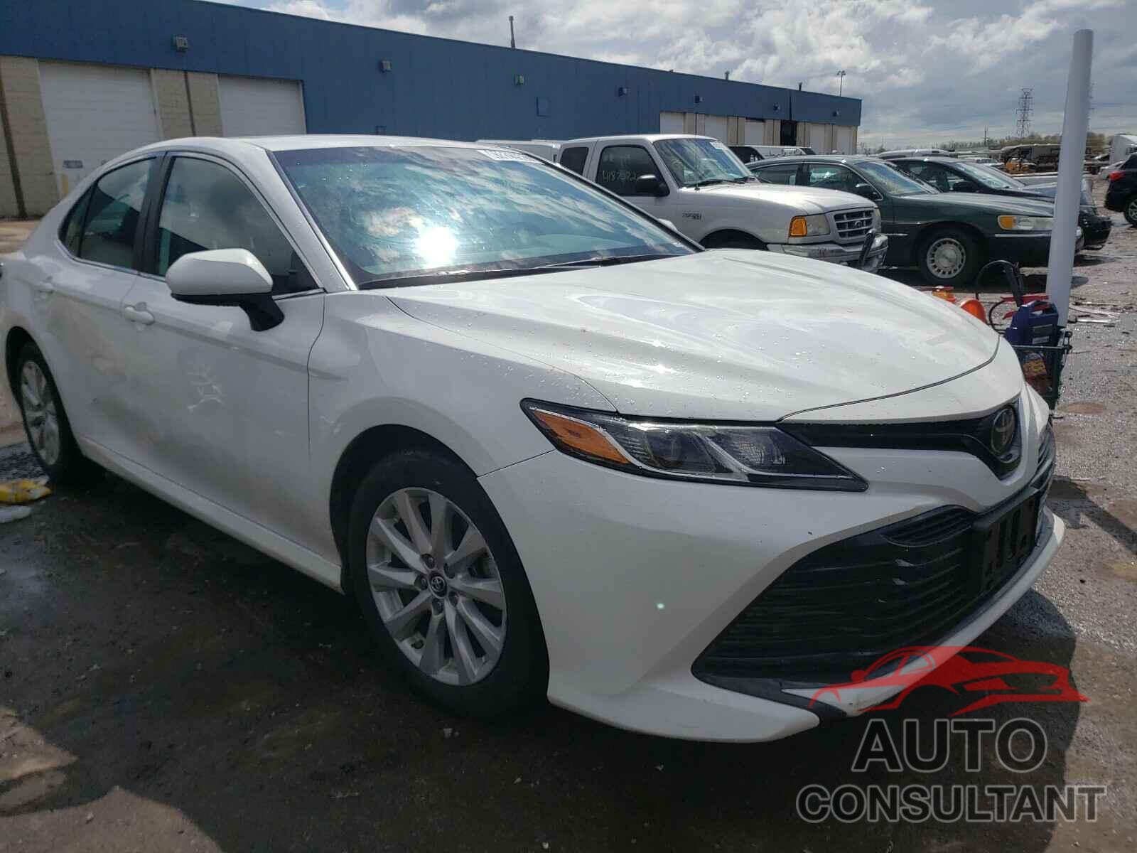 TOYOTA CAMRY 2019 - 4T1B11HKXKU776077