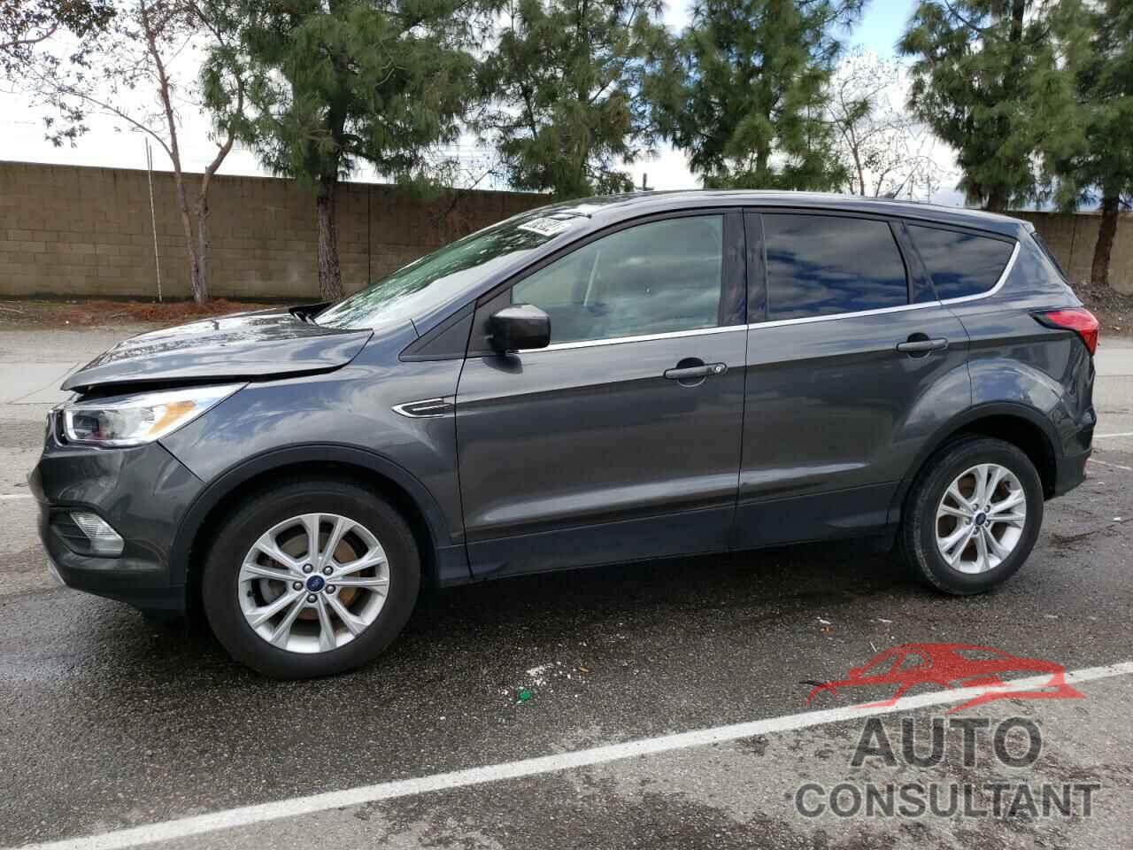 FORD ESCAPE 2019 - 1FMCU0GD2KUA28769