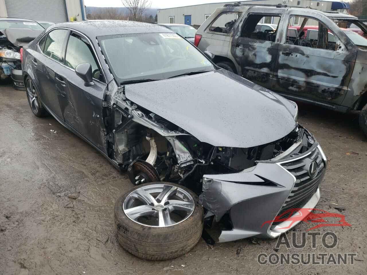 LEXUS IS 2018 - JTHC81D21J5033860