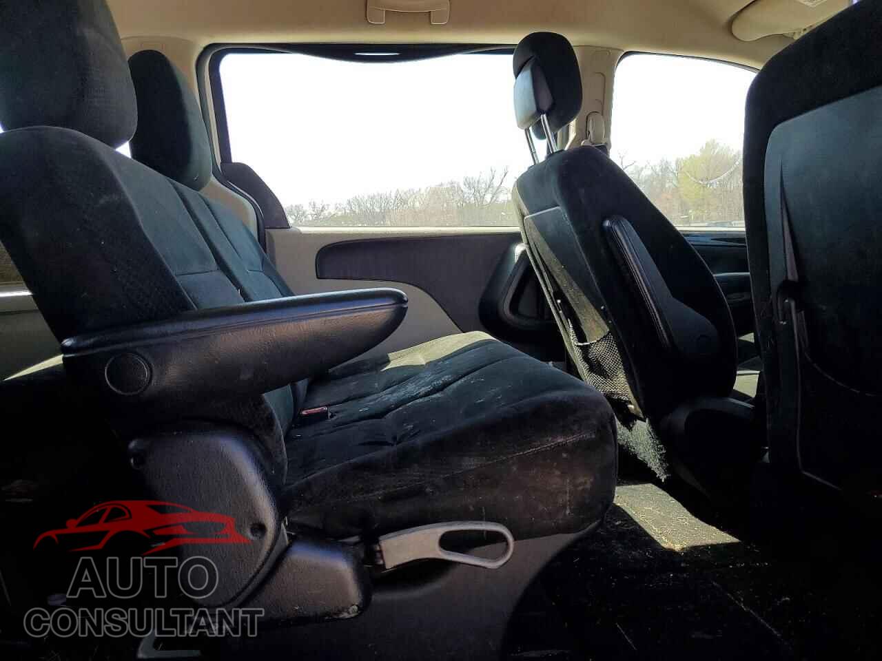 DODGE CARAVAN 2015 - 2C4RDGBG0FR643929