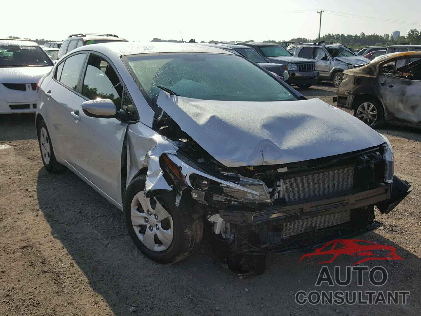 KIA FORTE 2017 - 3KPFK4A7XHE143631