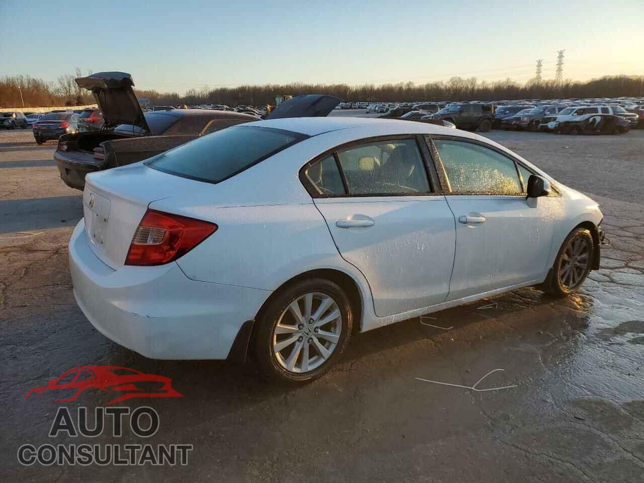HONDA CIVIC 2012 - 19XFB2F87CE060091