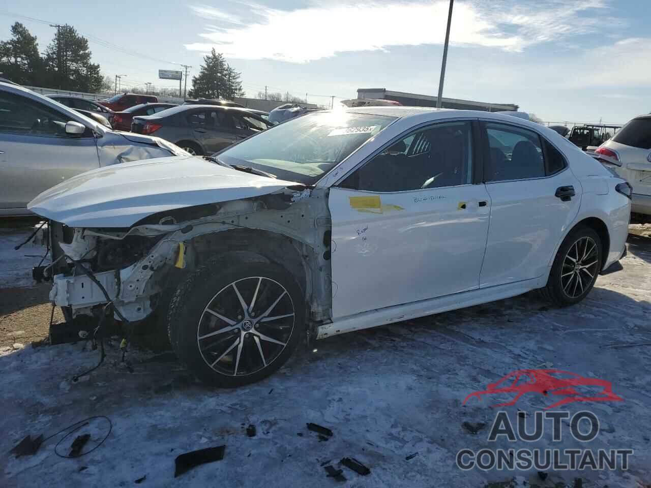 TOYOTA CAMRY 2021 - 4T1G11AK6MU457942