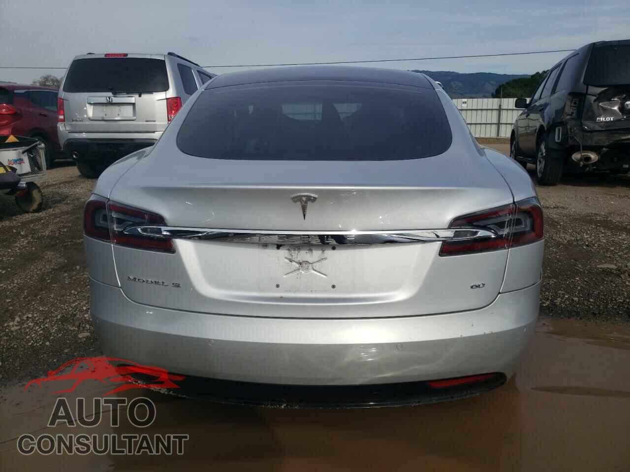 TESLA MODEL S 2017 - 5YJSA1E19HF192724