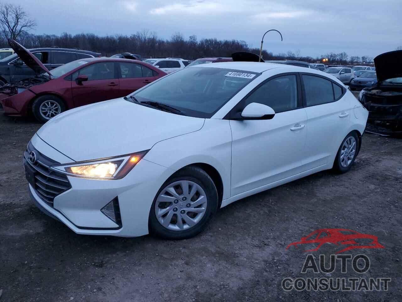 HYUNDAI ELANTRA 2020 - 5NPD74LF5LH526975