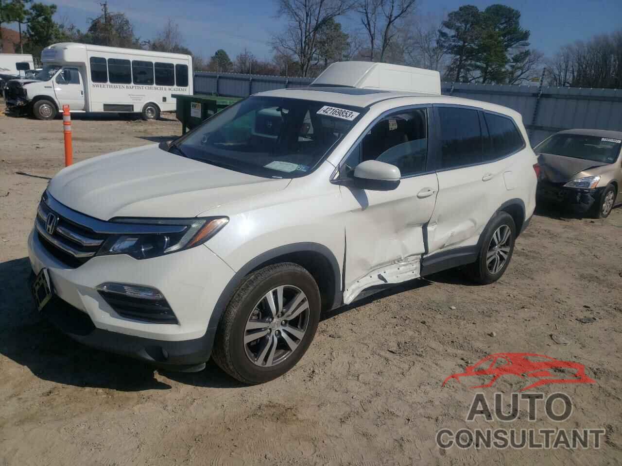 HONDA PILOT 2018 - 5FNYF5H74JB012932